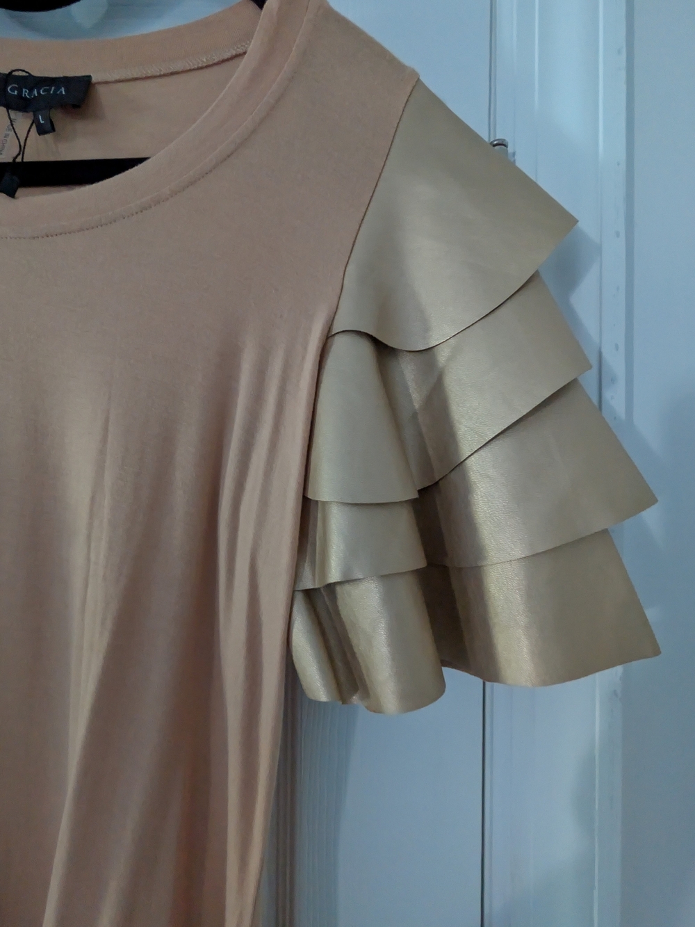 Gracia Gold Beige Layered Ruffle Sleeve Short-Sleeve Top Large - Picture 3 of 5